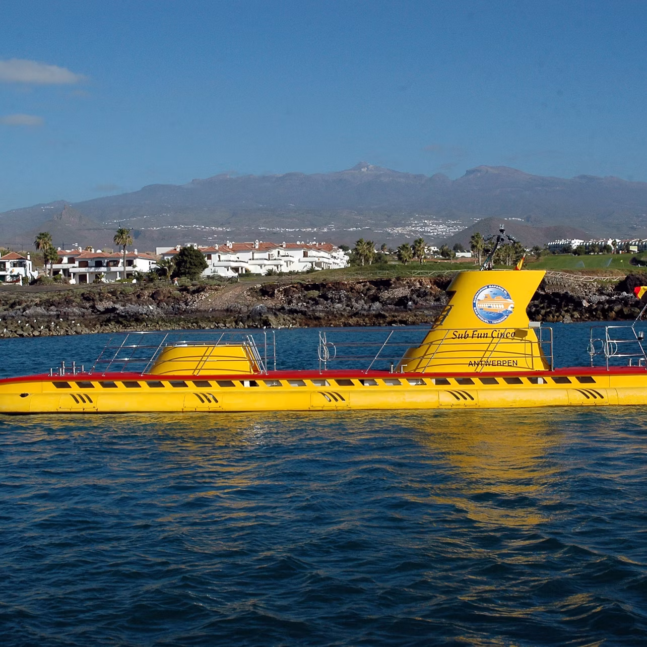 Submarine Safaris