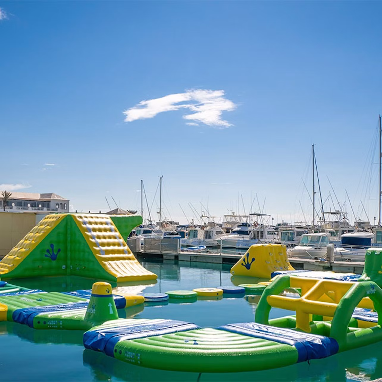 Fuerteventura: Schwimmender Wasserpark Puerto Castillo