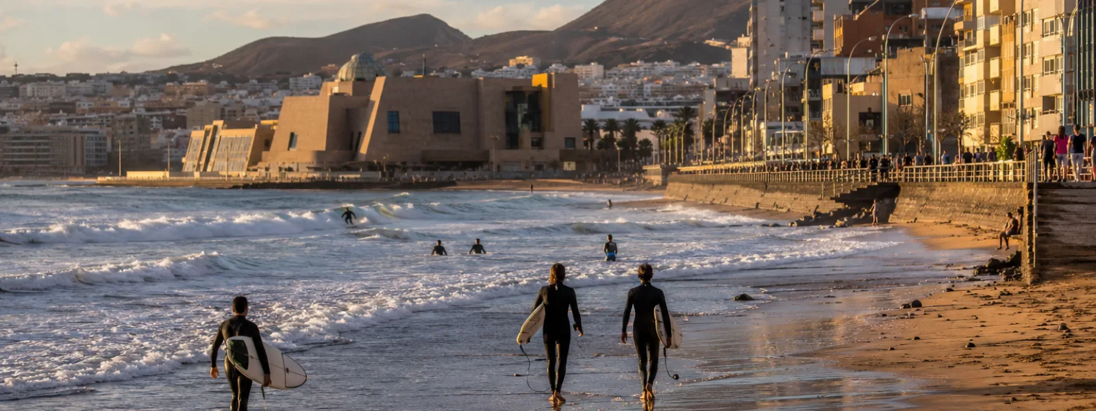 Surfers at La Cicer on Playa de Las Canteras in Las Palmas de Gran Canaria