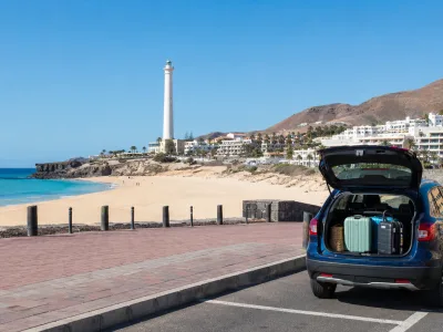 Morro Jable beach and lighthouse in Fuerteventura for airport transfer and car hire planning
